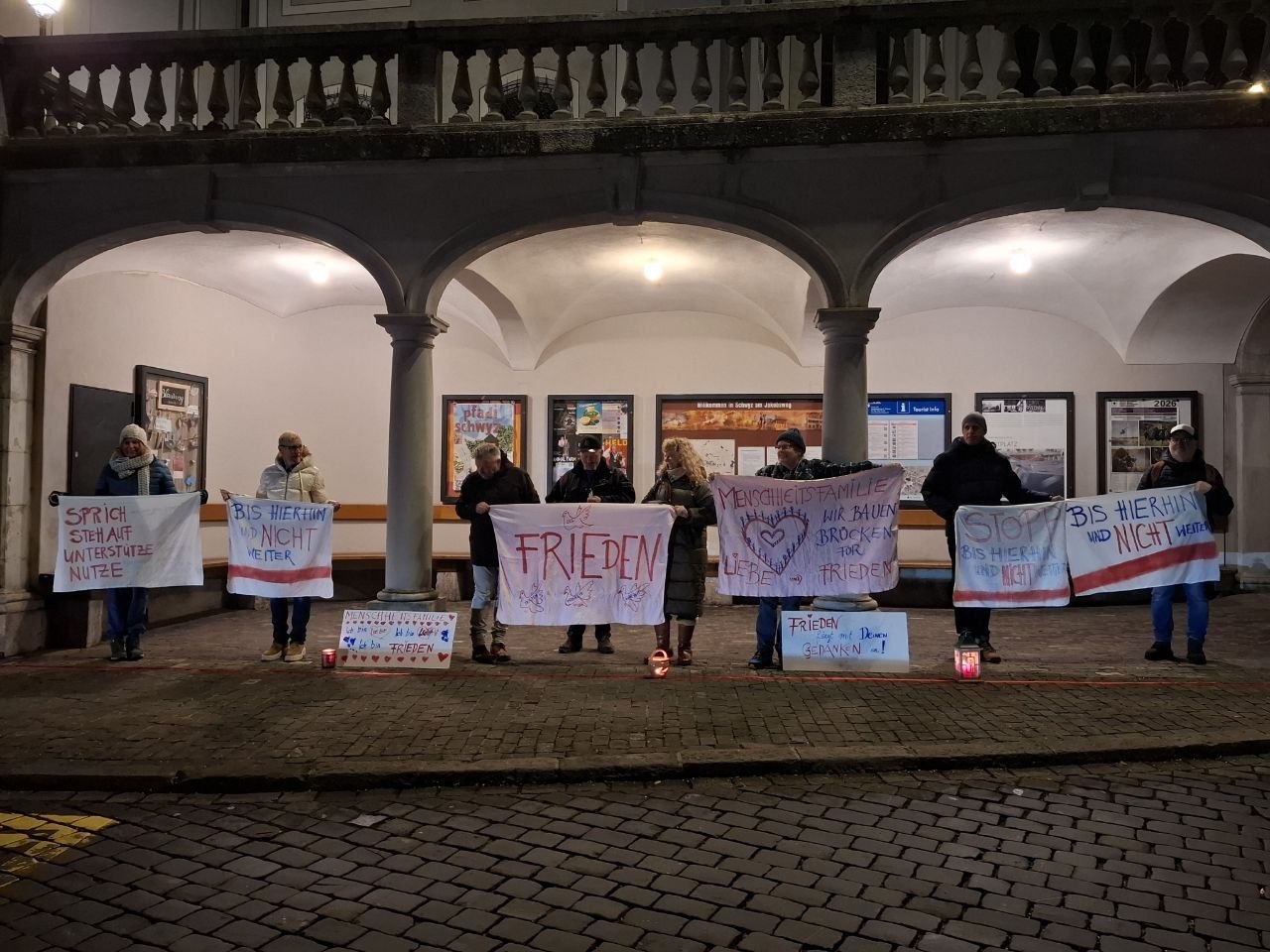 Montags-Friedensmahnwache